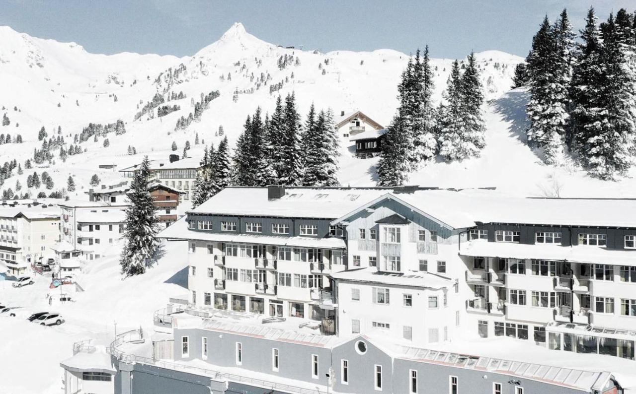 Heart Hotel Aurora 上陶恩 外观 照片