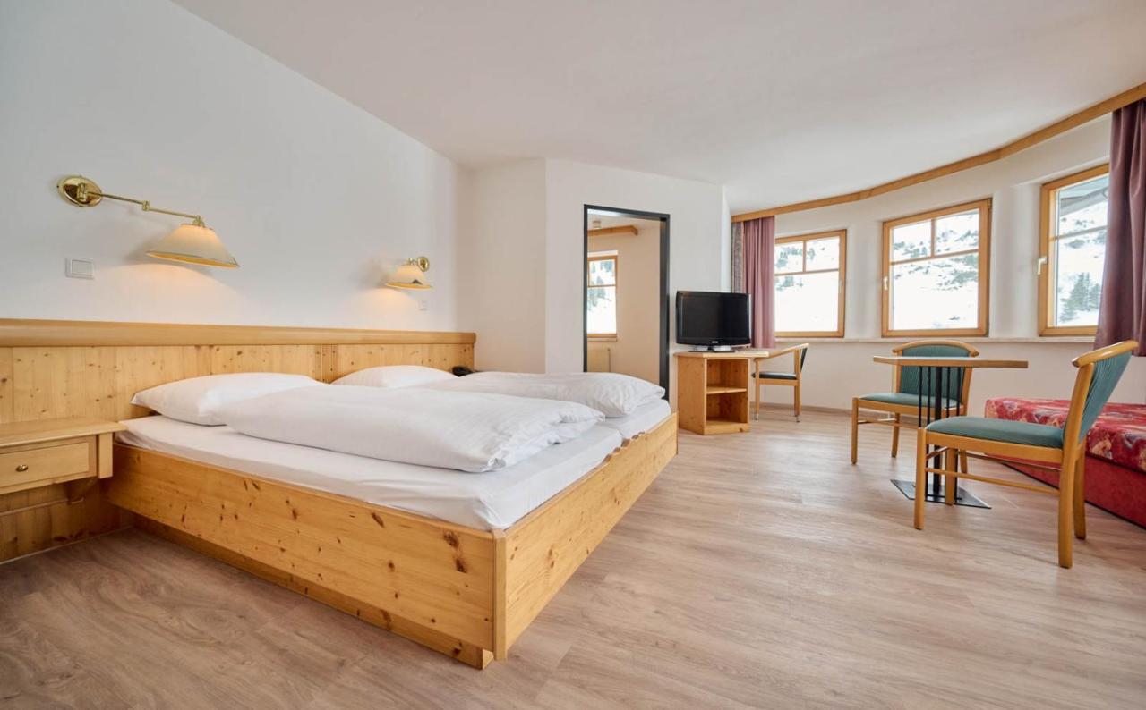 Heart Hotel Aurora 上陶恩 外观 照片